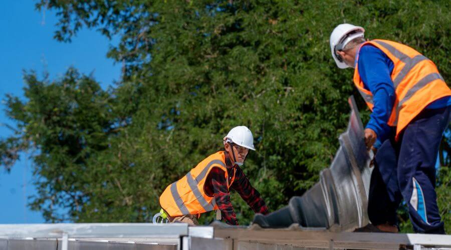 Professional metal roof installation in Encino, TX